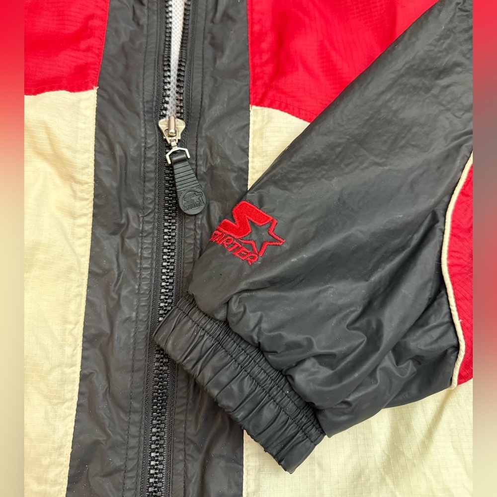 VTG Detroit Red Wings Starter Windbreaker - Picture 4 of 7